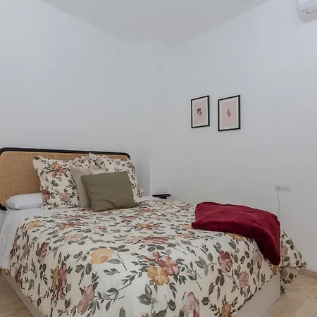 Bright Apartment With Patio And Balconies In The Center Malaga Exterior photo